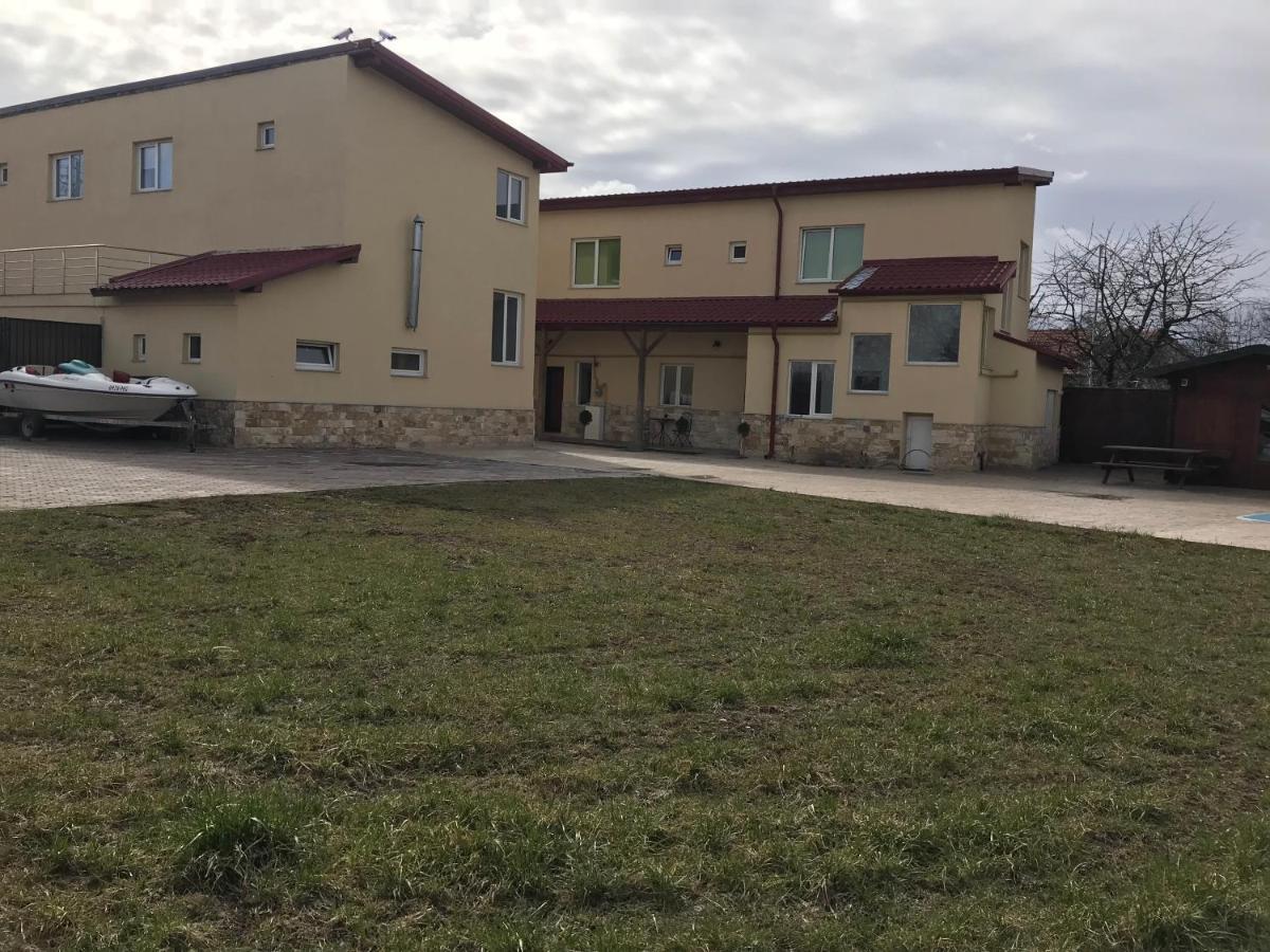 Motel Casa Ryana Self Check-In Gilău Zewnętrze zdjęcie