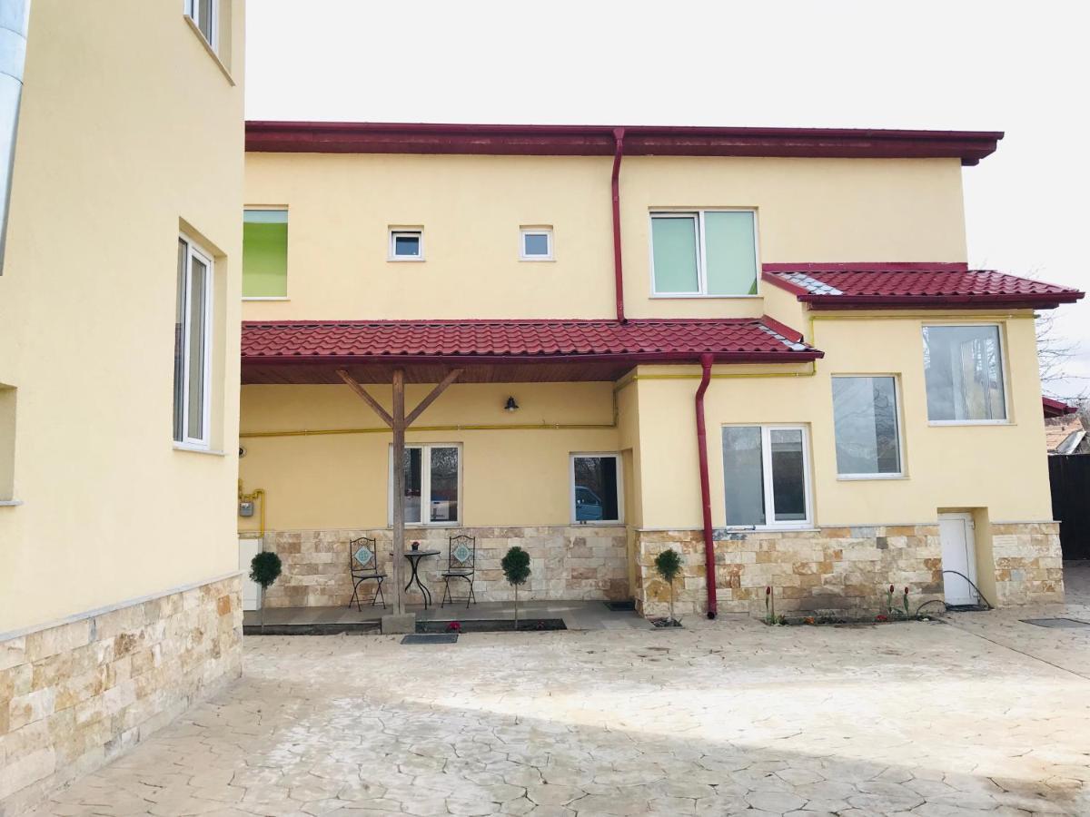 Motel Casa Ryana Self Check-In Gilău Zewnętrze zdjęcie