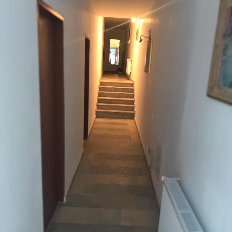Motel Casa Ryana Self Check-In Gilău Zewnętrze zdjęcie