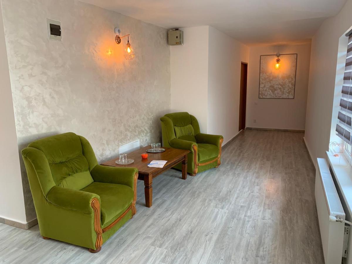 Motel Casa Ryana Self Check-In Gilău Zewnętrze zdjęcie