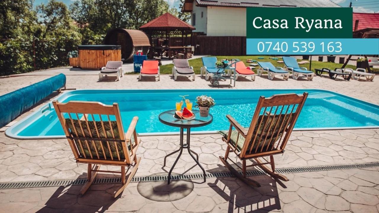 Motel Casa Ryana Self Check-In Gilău Zewnętrze zdjęcie