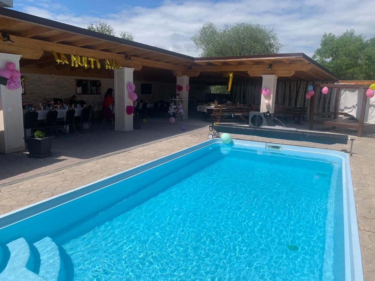 Motel Casa Ryana Self Check-In Gilău Zewnętrze zdjęcie