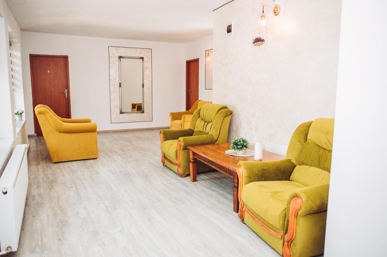 Motel Casa Ryana Self Check-In Gilău Zewnętrze zdjęcie
