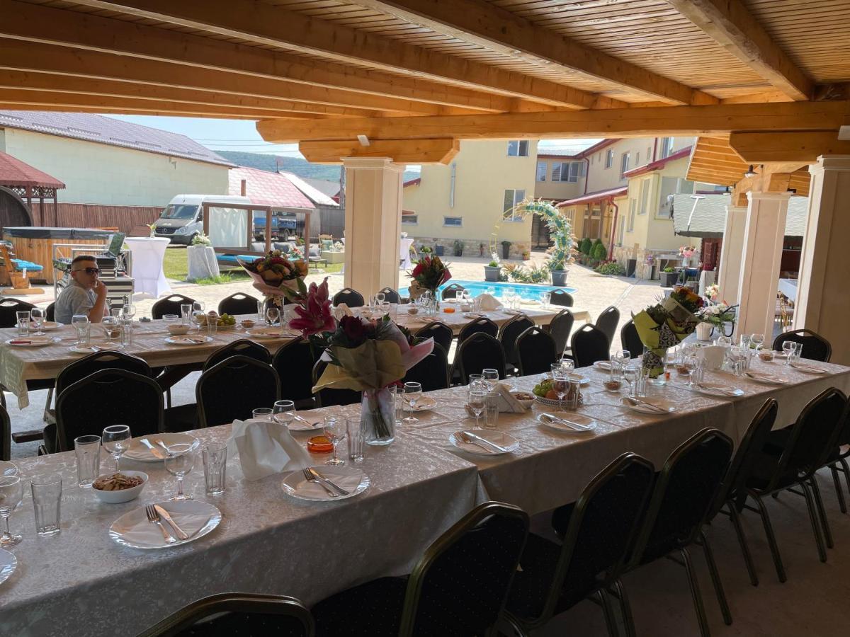 Motel Casa Ryana Self Check-In Gilău Zewnętrze zdjęcie